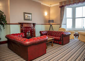 Royal Lion Hotel 2