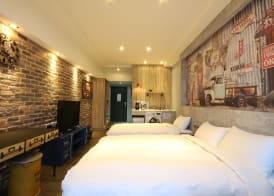 Sunshine Apartment 4