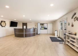 SureStay Hotel by Best Western Thomson 2