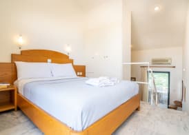 Orestis Hotel Sea View Apartments 5