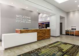 Hampton Inn & Suites Pittsburgh-Downtown 5