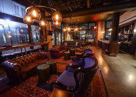 Q&C Hotel and Bar New Orleans, Autograph Collection 4