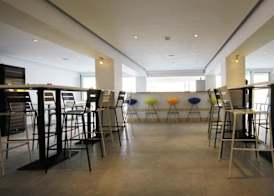 Sea Cleo Napa Hotel 3