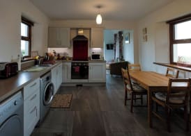 Kinbane Self Catering Cottages - 'Makem's Cottage' 5