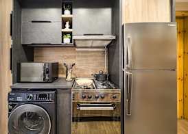 The 1BDR Rustic Rooftop w Wow Outdoor Terrace 4