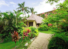 Outrigger Fiji Beach Resort 5