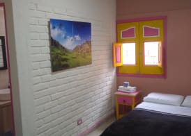 Bareque hostal 2
