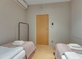 Deo Plaza by Downtown Apartments 2