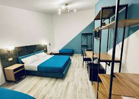 Nautilus B&B 4