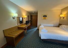 Tollgate Hotel & Leisure 5