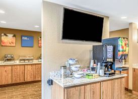 Comfort Inn & Suites Albuquerque Downtown 3