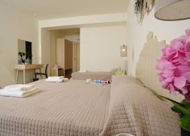 Maravel Star Art Hotel 4