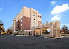 Hampton Inn & Suites Camp Springs/Andrews AFB 2