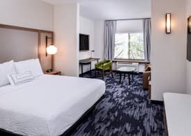 Fairfield Inn & Suites by Marriott Staunton 5