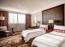 The Cascades Hotel at Sun City Resort 2