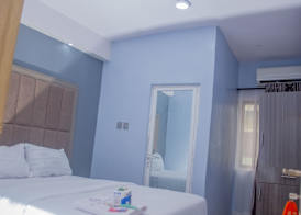 MORADA HOTELS LTD 4
