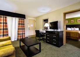 Quality Inn & Suites Moline Airport 5