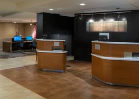 Courtyard by Marriott Memphis East/Park Avenue 2