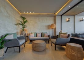 Land's End, Boutique Hotel 5