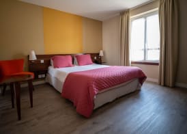 LOGIS HOTEL - La Petite Rade 3