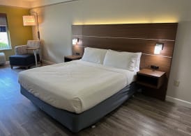 Holiday Inn Express & Suites SAN DIMAS by IHG 5