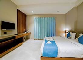 Hotel Sea Port 5