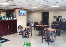 Days Inn by Wyndham Morehead 2