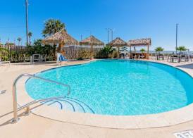 Clarion Pointe Galveston 5