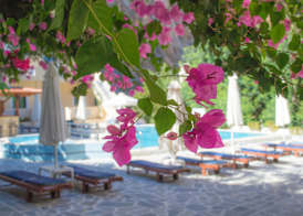 Kyra Panagia Hotel 2