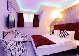 Taksim Doorway Suites 3