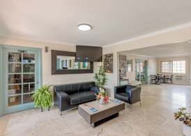 Hotel Avenida - Oceanside Camp Pendleton 3