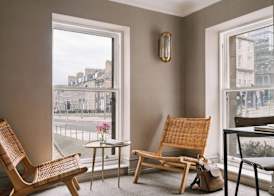 Thistle Suites Royal Garden 3