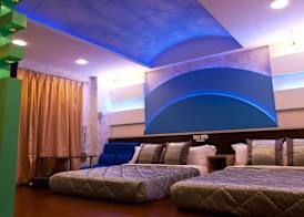 Ibiza Inn Kenting 2
