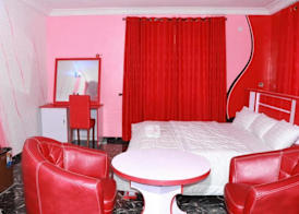 Resdon Hotel and Suites 3
