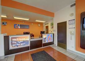 Motel 6-San Antonio, TX - Downtown - Market Square 4