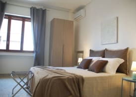 BARI ROOMS Central Station 5