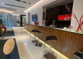 Card International Hotel 2