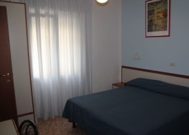 Hotel Maxim 5