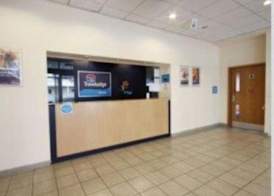 Travelodge Slough 2