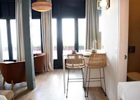 Honest Sevilla Apartments 2