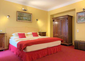 Small Luxury Palace Residence 3