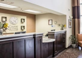 Comfort Suites Regency Park 3