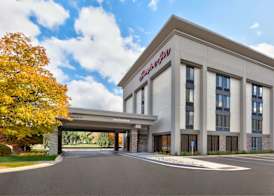 Hampton Inn Traverse City 3