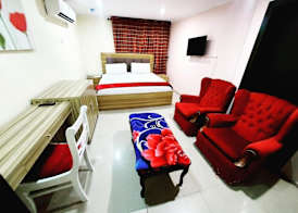 The Ambassadors Hotel 2