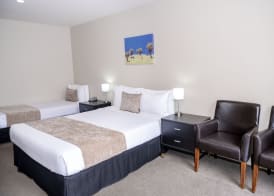 58 On Cron Motel 5
