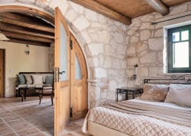 Diamond Suites 5