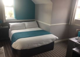 Oyster Fleet Hotel 3