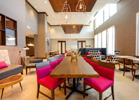 Hampton Inn & Suites Aurora South, Co 3