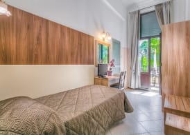 Hotel Arno Bellariva 5