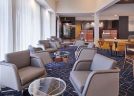 Courtyard by Marriott Detroit Livonia 2